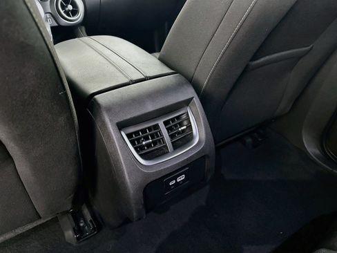 Used 2025 Chevrolet Blazer LT FWD image 27