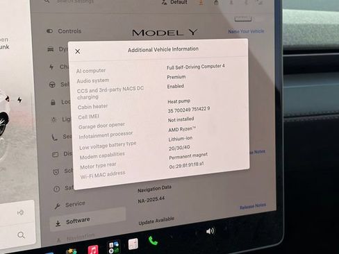 Used 2026 Tesla Model Y 2WD image 15
