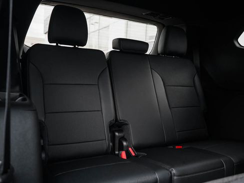 New 2026 Buick Enclave Preferred w/ LPO, All-Weather Package AWD/4WD image 12