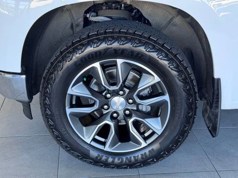 Certified 2022 Chevrolet Silverado 1500 LT image 4