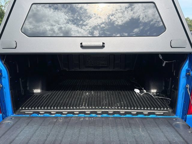 Used 2025 Chevrolet Silverado 1500 LT Trail Boss AWD/4WD image 27