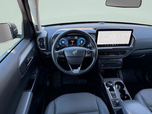 Used 2025 Ford Bronco Sport Badlands AWD/4WD image 7