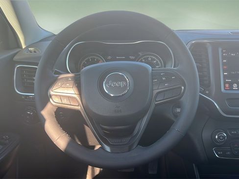 Used 2021 Jeep Cherokee Trailhawk w/ Premium Leather Package image 14