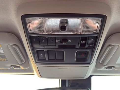 Used 2022 Toyota 4Runner SR5 Premium w/ Moonroof Package image 28