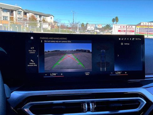 Used 2023 BMW 330i Sedan w/ Convenience Package image 20