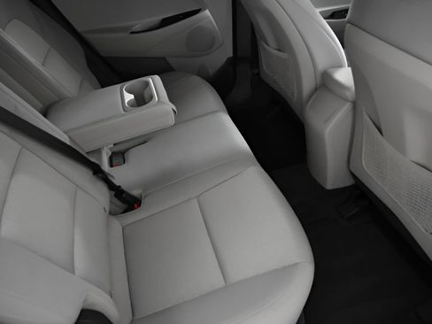 Used 2018 Hyundai Tucson SE image 35