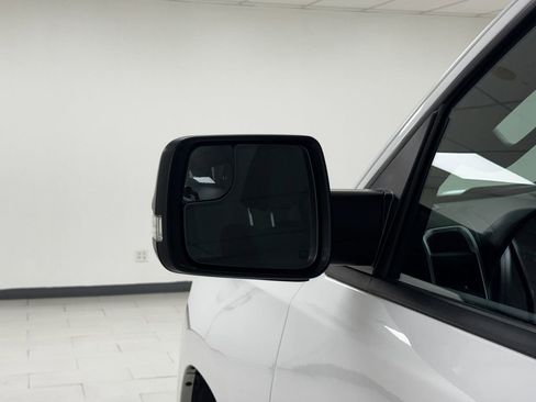 Used 2021 RAM 1500 Big Horn image 33