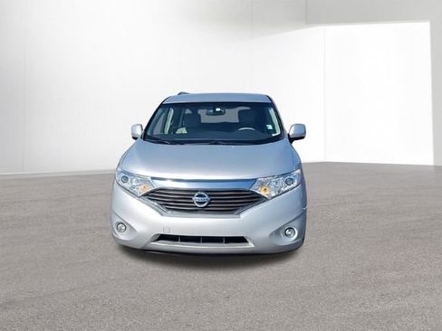 Used 2016 Nissan Quest SL w/ Value Cargo Package image 3