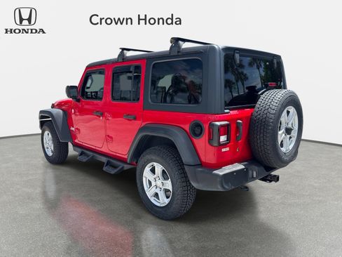 Used 2018 Jeep Wrangler Unlimited Sport S AWD/4WD image 4