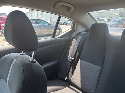 Used 2025 Nissan Sentra SV FWD image 34