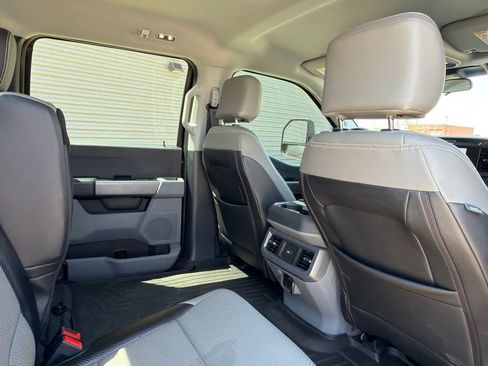 Used 2025 Ford F350 XLT AWD/4WD image 18