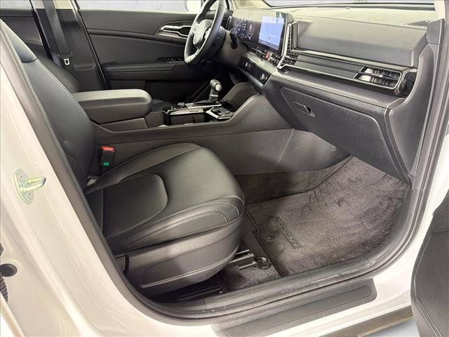 Used 2024 Kia Sportage SX FWD image 15