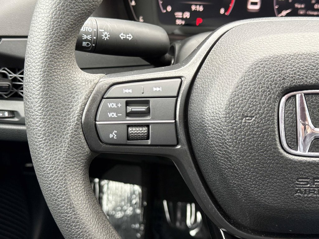 Used 2024 Honda Accord LX image 9