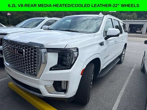 Used 2024 GMC Yukon XL Denali RWD image 1