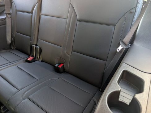 Used 2022 GMC Yukon Denali AWD/4WD image 19