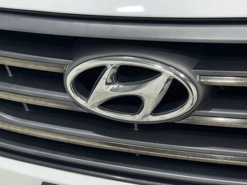 Used 2017 Hyundai Sonata Sport w/ Value Edition Package 02 image 37