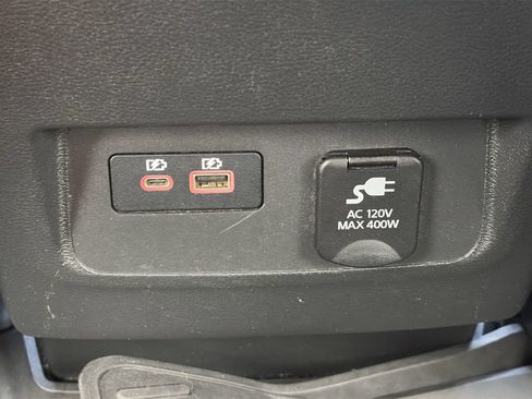Used 2024 Nissan Frontier PRO-4X w/ Pro Convenience Package AWD/4WD image 24