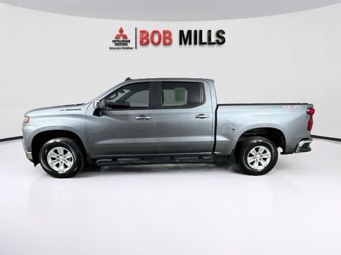 Used 2021 Chevrolet Silverado 1500 LT w/ LPO, Dark Essentials Package AWD/4WD image 4