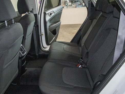 Used 2025 Kia Sportage LX image 13