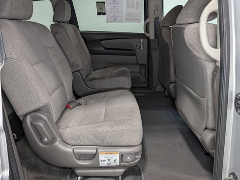 Used 2012 Honda Odyssey LX image 39