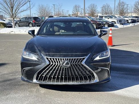Used 2023 Lexus ES 350 w/ Accessory Package (Z1) image 6
