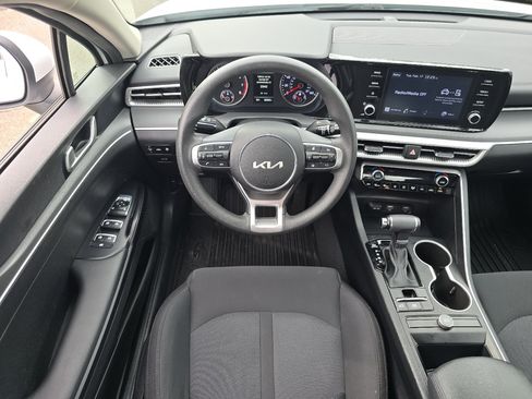 Used 2023 Kia K5 LXS image 20