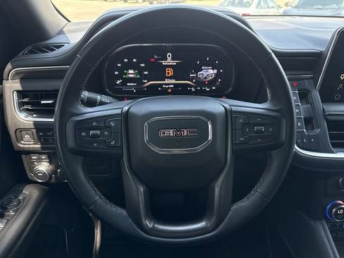 Used 2023 GMC Yukon XL AT4 w/ Technology Package AWD/4WD image 14