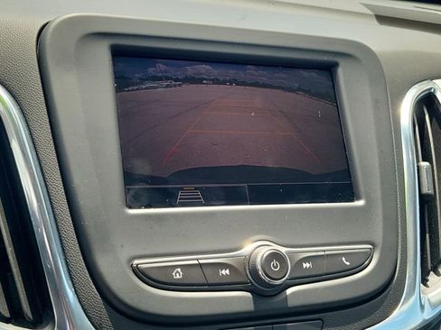 Certified 2023 Chevrolet Equinox LS w/ Driver Confidence II Package image 29