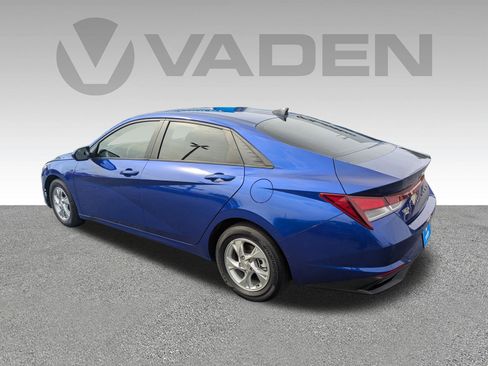 Used 2023 Hyundai Elantra SE FWD image 25
