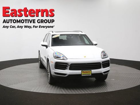 Used 2023 Porsche Cayenne Platinum Edition AWD/4WD image 59