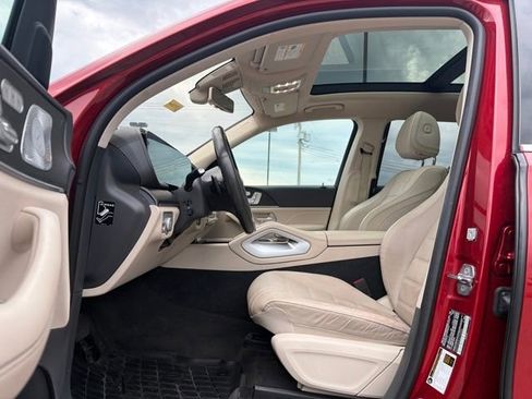 Used 2020 Mercedes-Benz GLS 450 4MATIC image 7