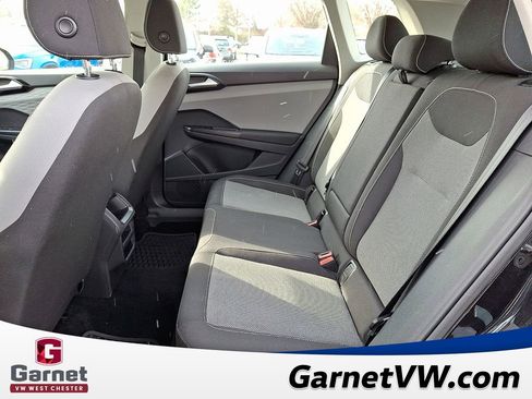 Used 2023 Volkswagen Taos S image 38