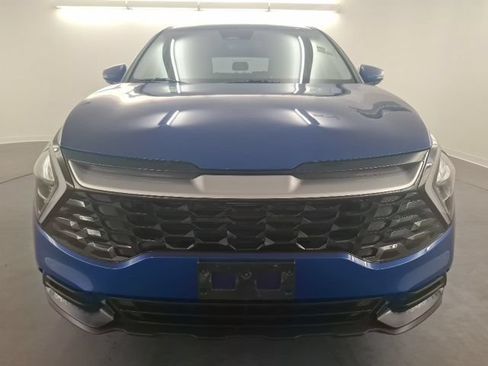 Used 2023 Kia Sportage EX FWD image 3