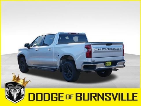 Used 2022 Chevrolet Silverado 1500 LT image 7