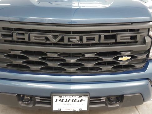 Used 2024 Chevrolet Silverado 1500 Custom AWD/4WD image 31
