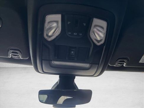 Used 2020 RAM 1500 Big Horn AWD/4WD image 20