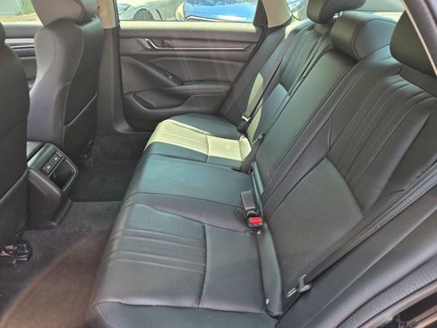 Used 2022 Honda Accord Sport Special Edition image 6