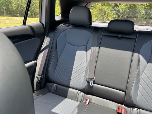 New 2026 Volkswagen Tiguan SE R-Line FWD image 12