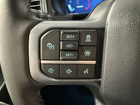 Used 2025 Ford F350 Lariat w/ Lariat Ultimate Package image 38