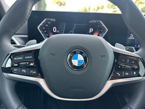 Used 2025 BMW 330i Sedan w/ Convenience Package image 29