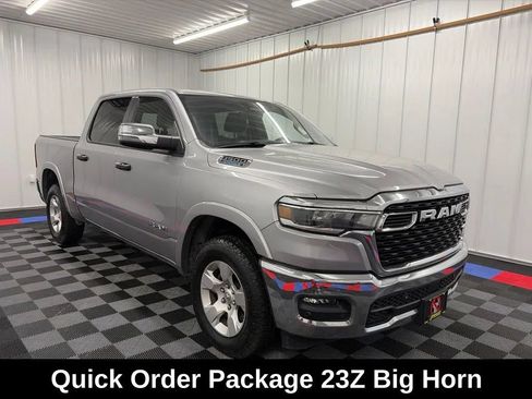 Used 2025 RAM 1500 Big Horn AWD/4WD image 3