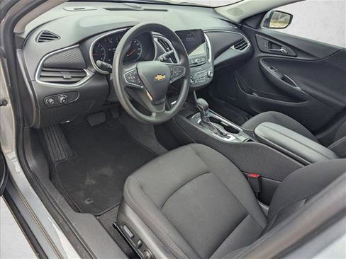 Used 2024 Chevrolet Malibu LT FWD image 10