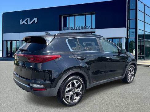 Certified 2022 Kia Sportage EX w/ EX Technology Package FWD image 6