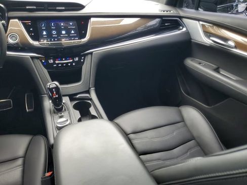 Certified 2023 Cadillac XT6 Sport w/ LPO, ONYX Package AWD/4WD image 16