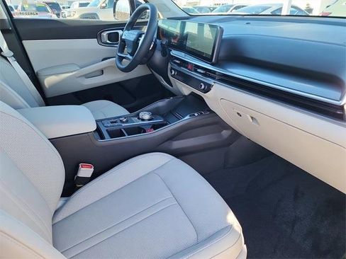 New 2026 Kia Sorento EX image 18