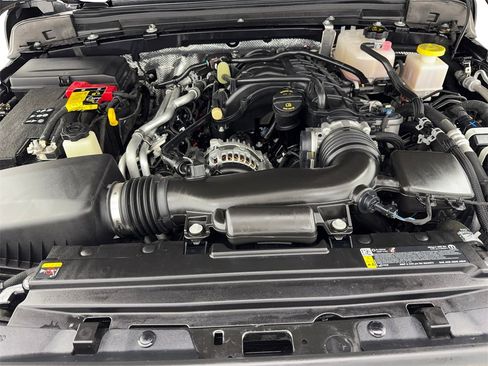 Used 2025 Jeep Gladiator Mojave w/ Safety Group image 74