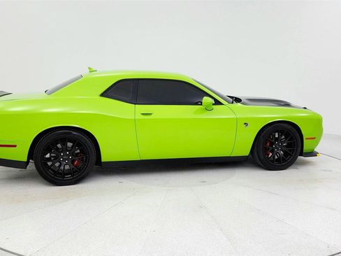 Used 2015 Dodge Challenger SRT Hellcat image 5