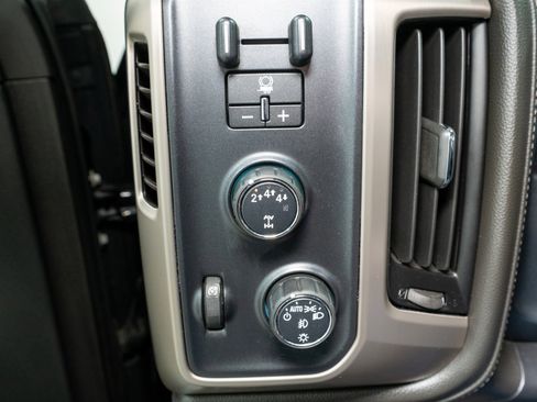 Used 2019 GMC Sierra 3500 Denali image 33