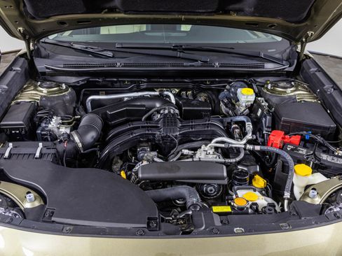 Used 2024 Subaru Outback Premium image 47