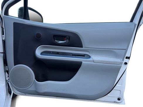 Used 2012 Toyota Prius C Three image 16